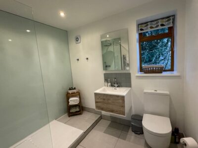 Shower room Romantic cottage forest retreat 2 bedrooms forest of dean wye valley aonb symonds yat